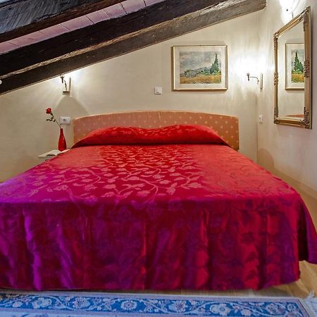 Residence Marco Polo Centro Storico Ровинь Экстерьер фото