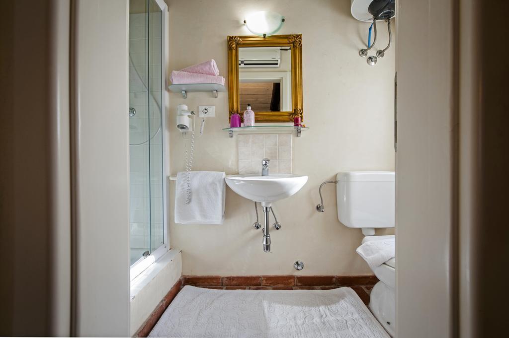 Residence Marco Polo Centro Storico Ровинь Экстерьер фото